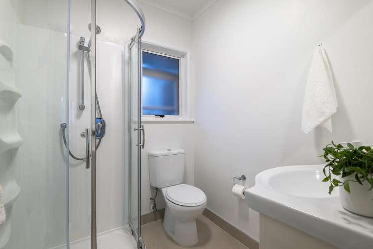 4/46 Jutland Road Hauraki_14