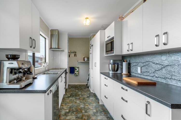 35 Crowe Road Winton Surrounds_2