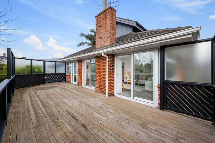 136 Tiroroa Avenue Te Atatu South_7