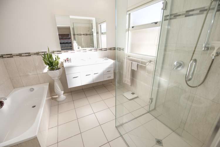 7 Weatherfield Mews Taradale_12