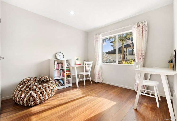 17 Wye Oak Drive Schnapper Rock_12