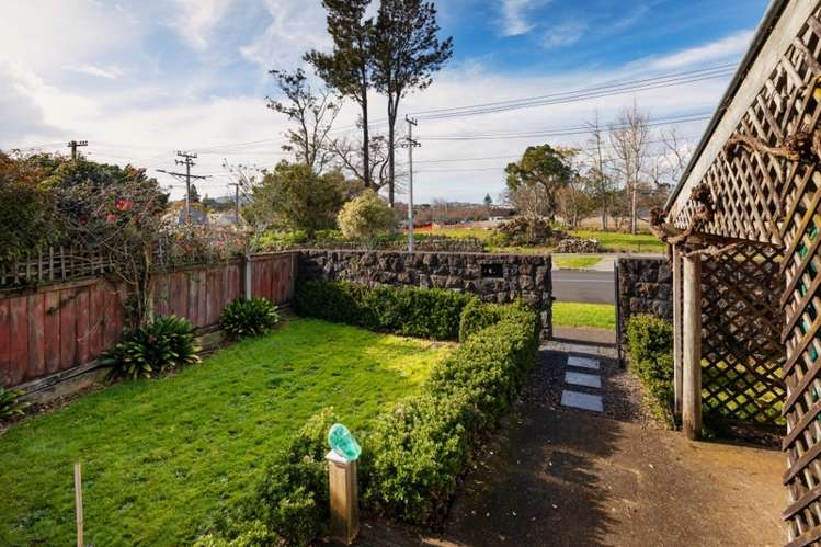 52 Asquith Avenue Mount Albert_18