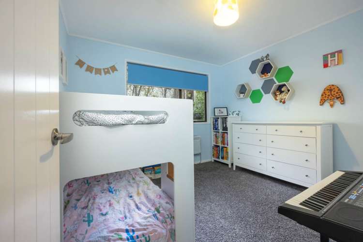 25 Coey Place Glen Eden_12