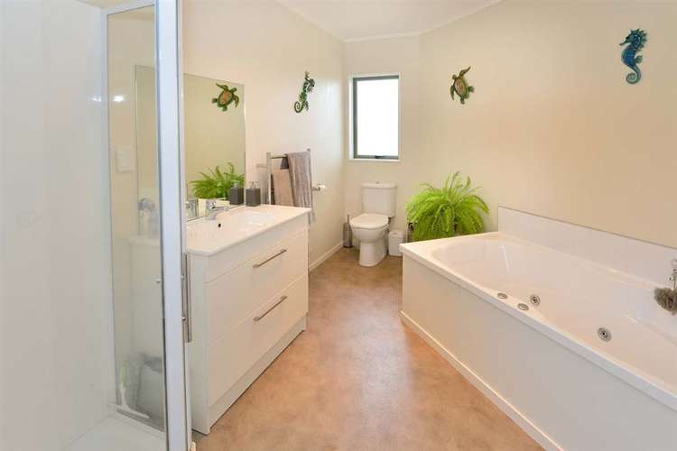 54 Joblin Road Wainui_15