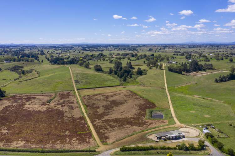 117 Meadway Road Ngahinapouri_17