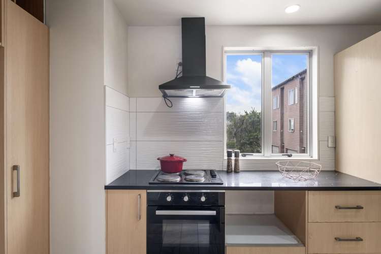435B West Coast Road Glen Eden_9