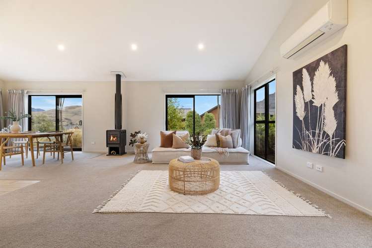 22 McKellar Drive Jacks Point_11