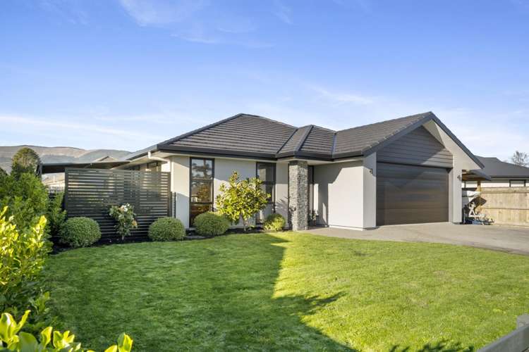17 Malone Crescent_0