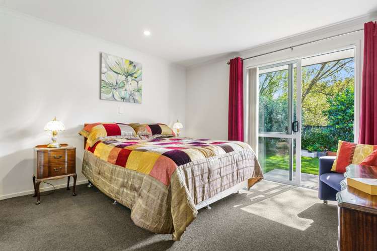 60 Fairfax Crescent Pyes Pa_8