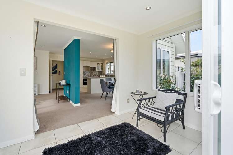 8B Reid Avenue Mosgiel_1