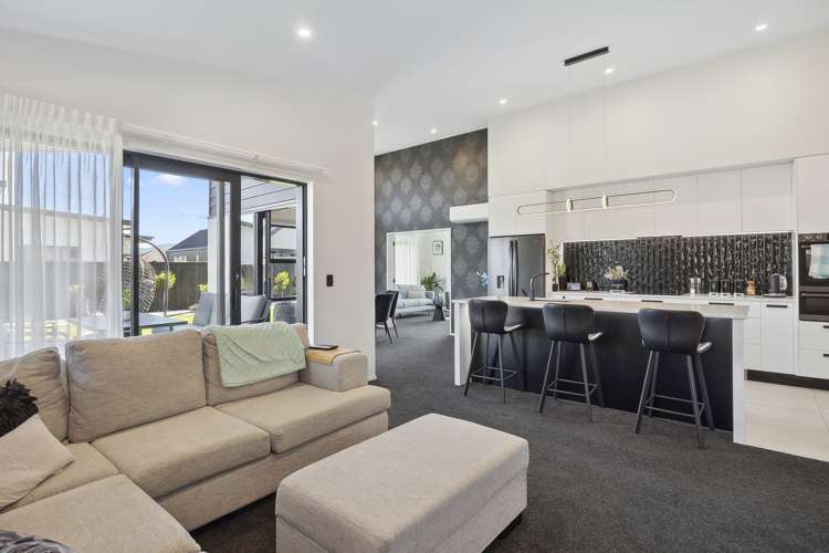 13 Silverdale Place Mosgiel_2