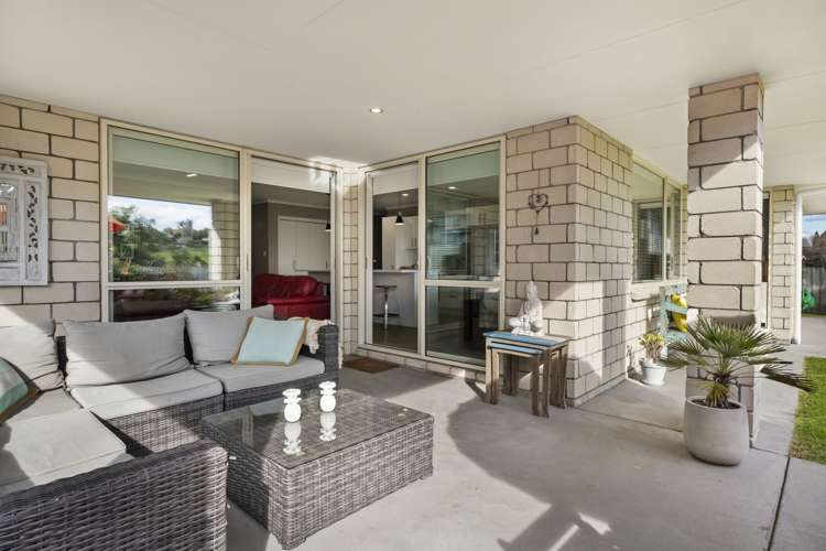 30 Jane Way Hairini_12