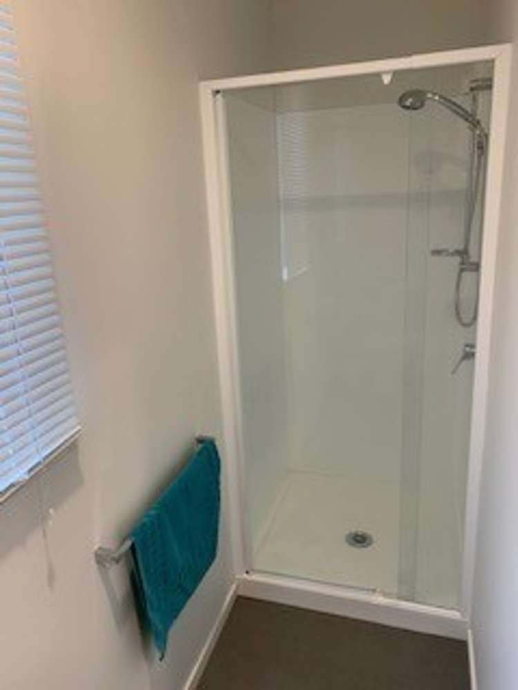  1/9 Hibiscus Avenue Hamilton Lake_5