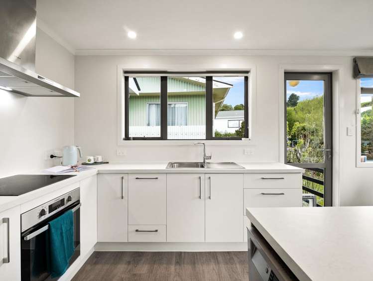 9 Bell Crescent Concord_6