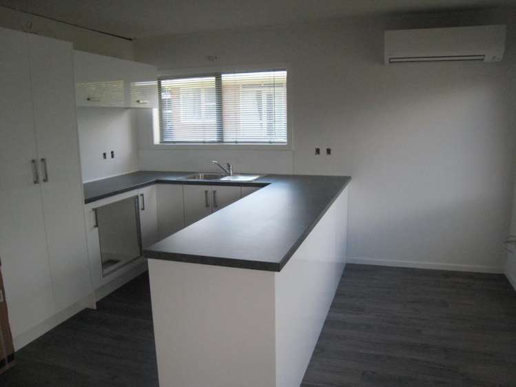 Flat/12 Pitiroi Street 1114_2