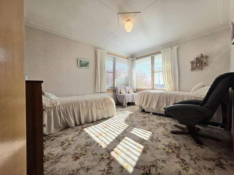 42 Glendale Crescent Holmes Hill_12