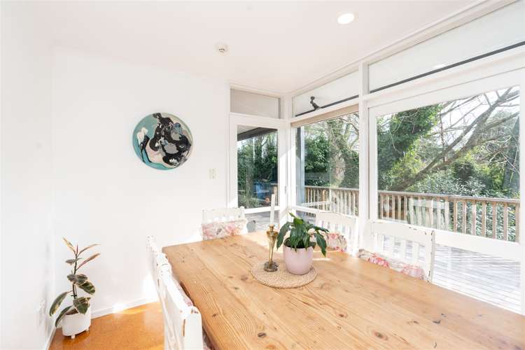 24 Tudor Crescent Chedworth_7