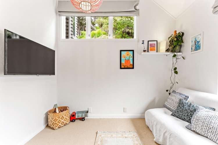 596 Leigh Road Whangateau_15