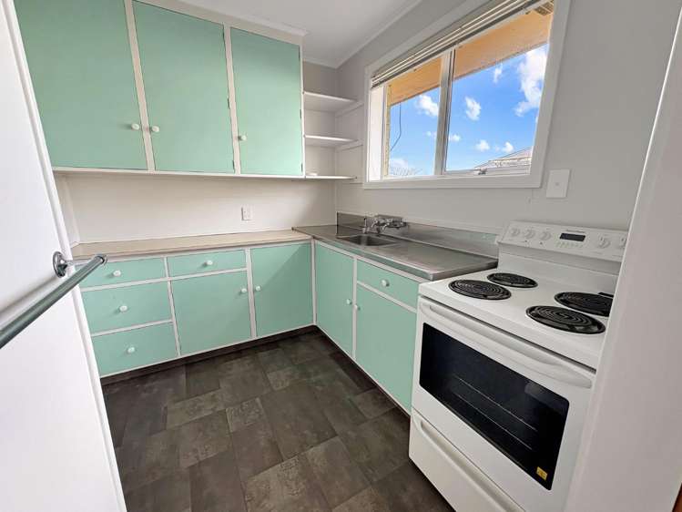2/267 Tancred Street 10001_4