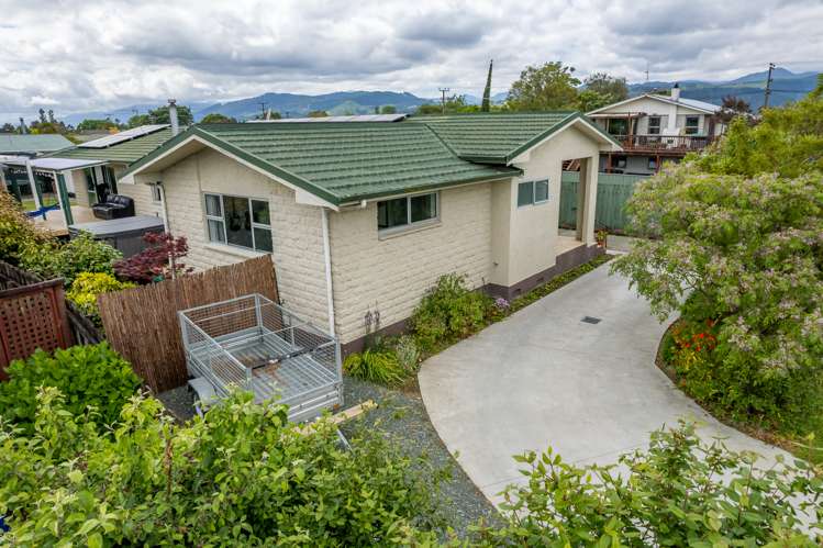 6 Newman Avenue Brightwater_1