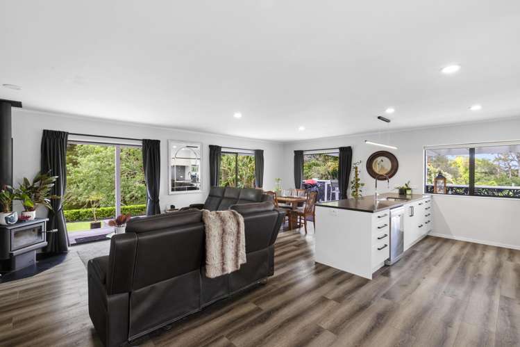 56 Clark And Denize Road Pukekawa_1