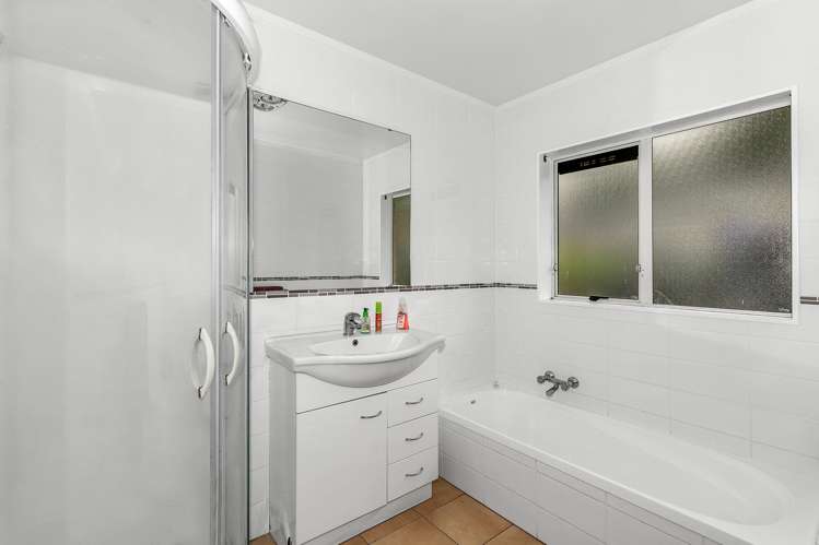 3 Bernina Place Manurewa_11