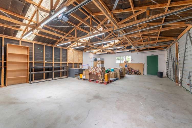 52 Levels Plain Road Levels_20