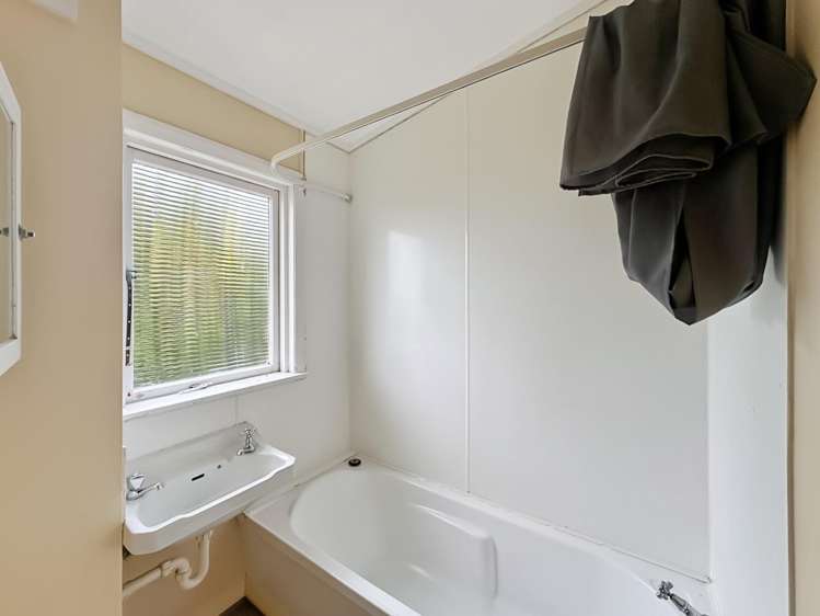 9 Kotare Street 1194_11