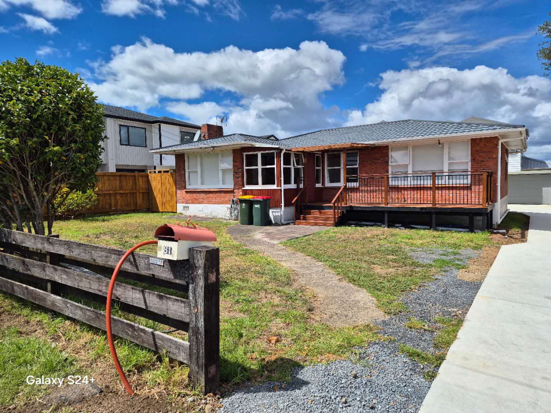 81 Hutchinsons Road Bucklands Beach_0