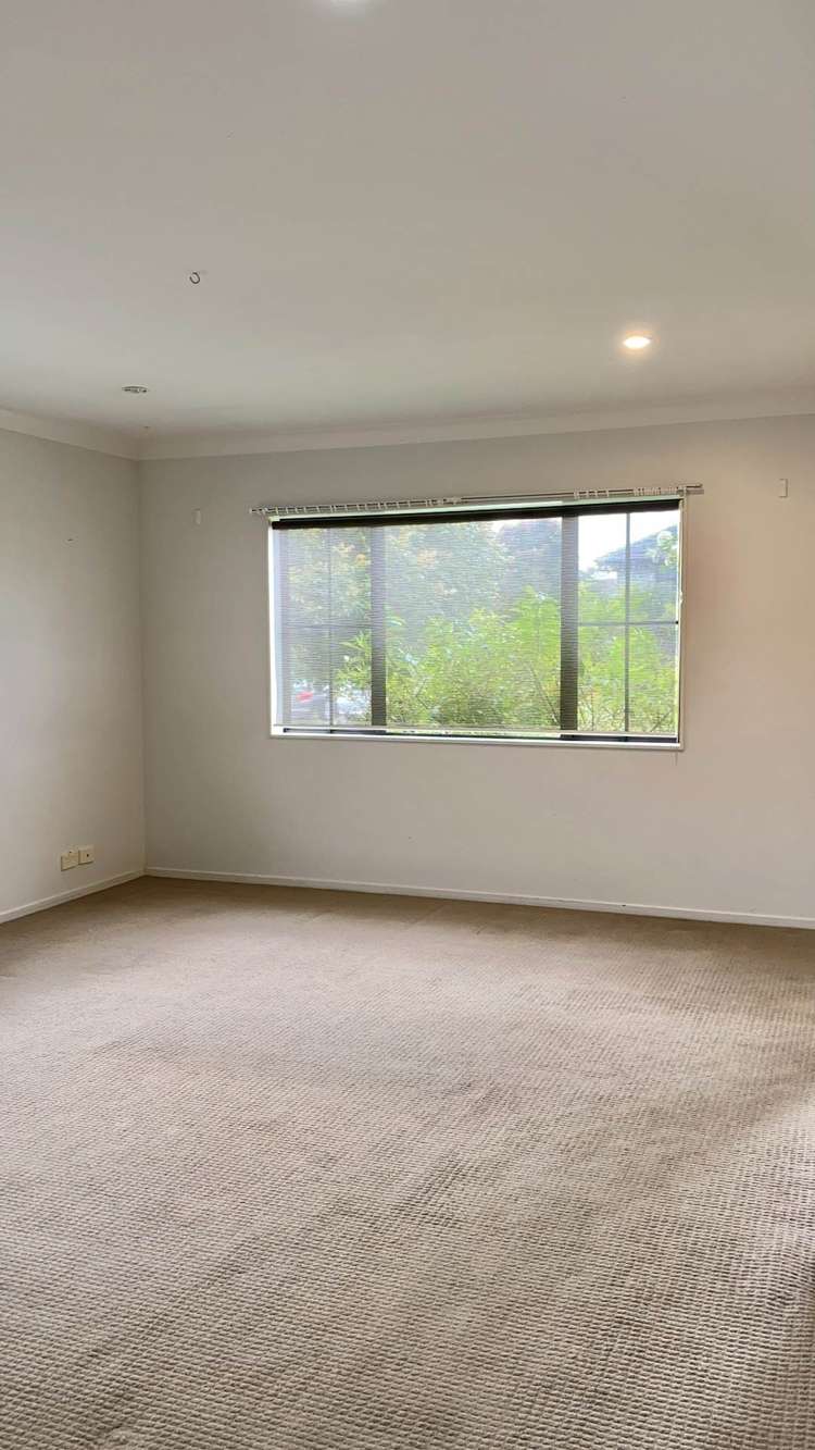 3 Terrasini Drive Flat Bush_4