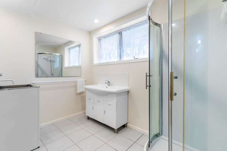 34 Dawnhaven Drive Te Atatu Peninsula_13