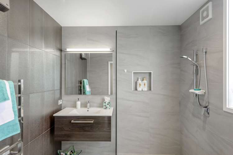 4 Millpond Place Parklands_11