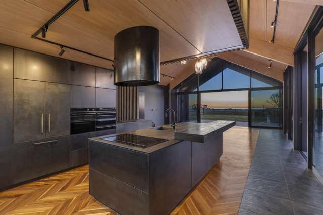 216b Henwood Road Paraite_2