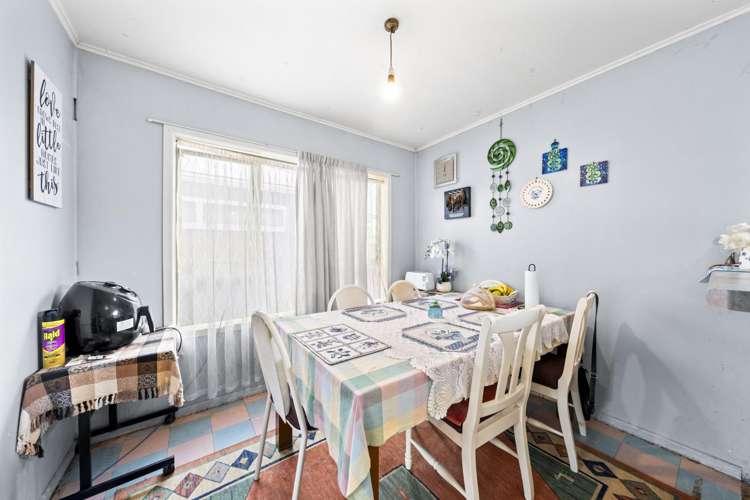 3 Clarkson Crescent Otara_5