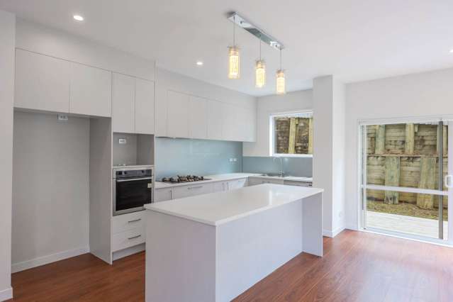 5A Lyttelton Avenue Forrest Hill_3