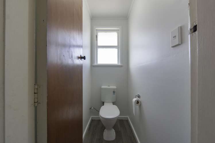 5 Paul Crescent Fairfield_17