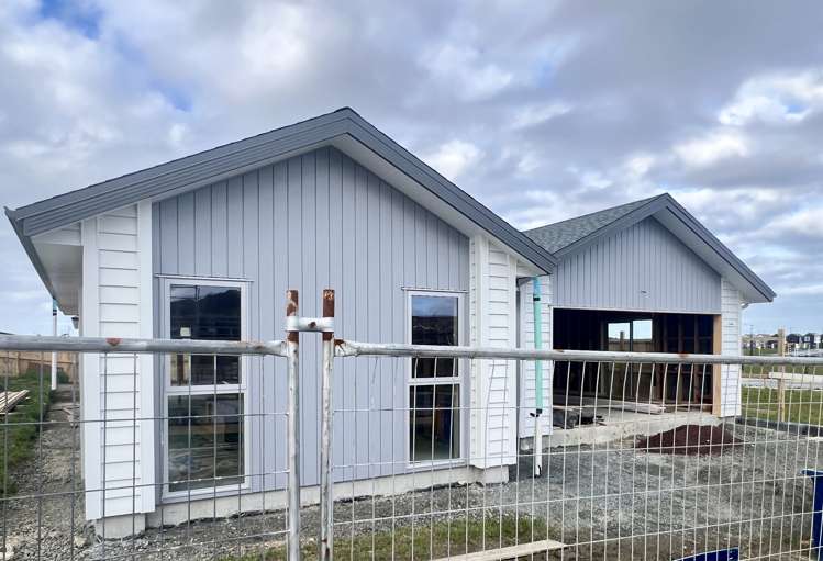 6 Tipu Crescent Milldale_0