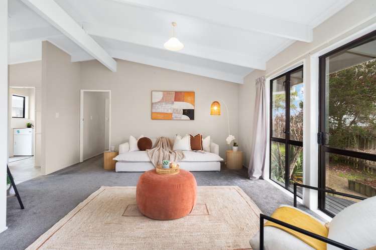 20 Milton Grove Owhata_3