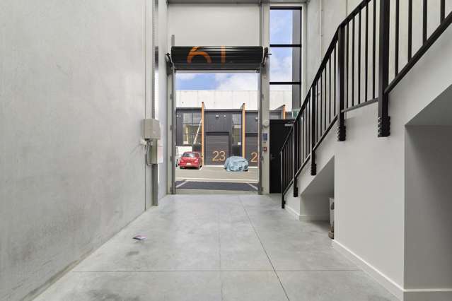 19/74 Westpoint Drive Hobsonville_1