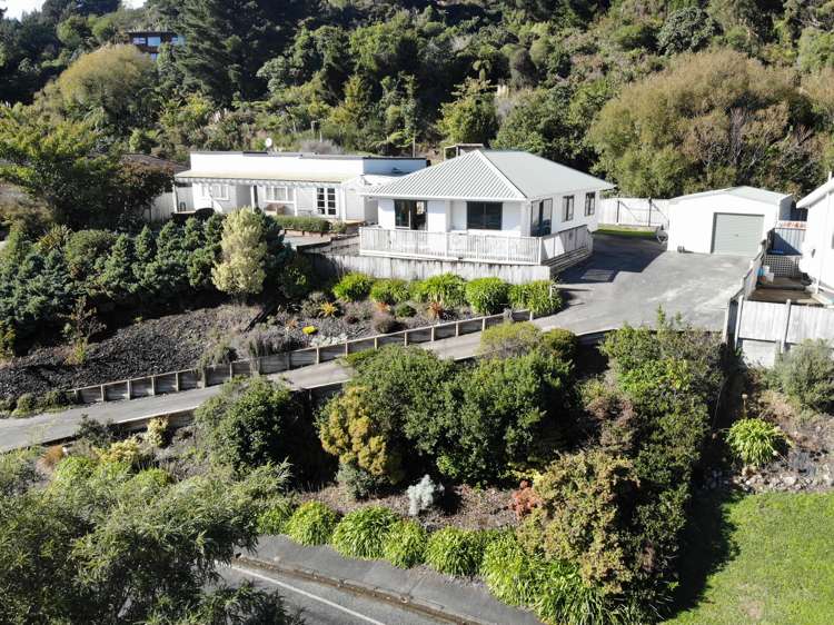 2 Hillside Drive Maoribank_23