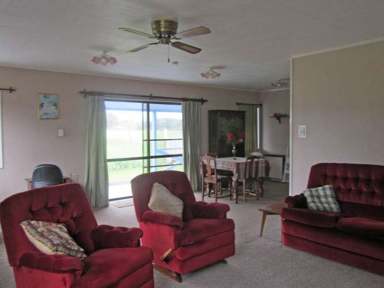 25 Victoria Street Pahiatua_6