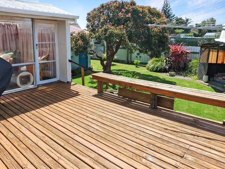 5 Pratt Avenue Foxton Beach_16