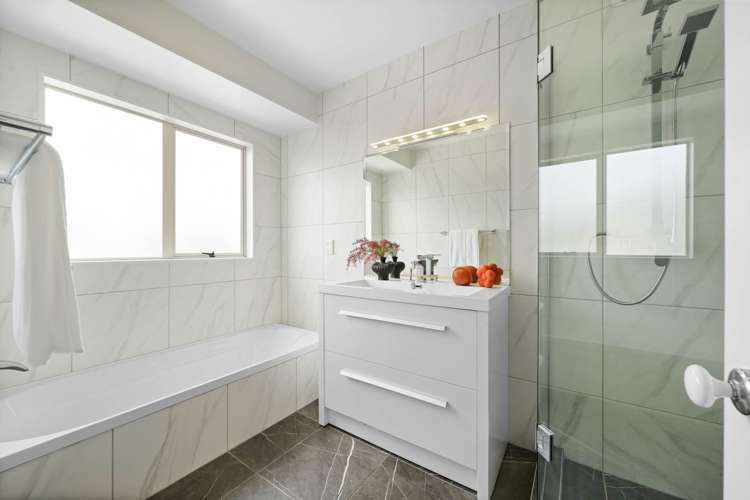 214 Whitford Road Shamrock Park_12