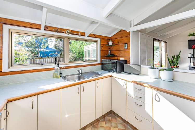 15 Banks Place Tawhero_9