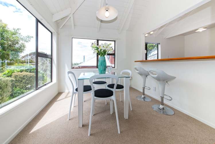 1/33a Verran Road Birkenhead_9