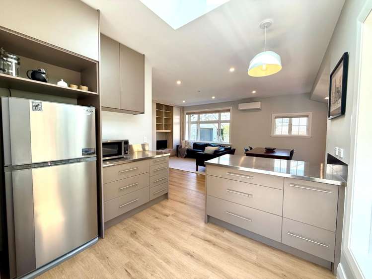  39 Bishopsworth Street Hillsborough_5