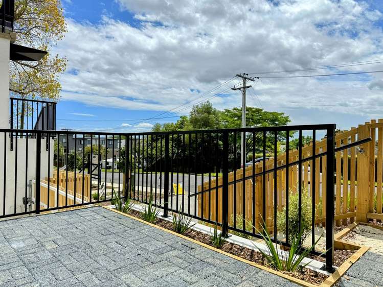 6/11 Ryburn Road Mount Wellington_8