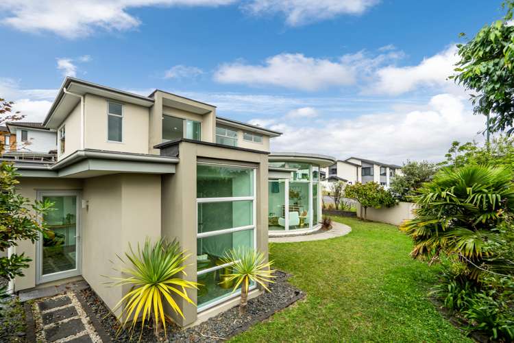 90 Medallion Drive Oteha_18