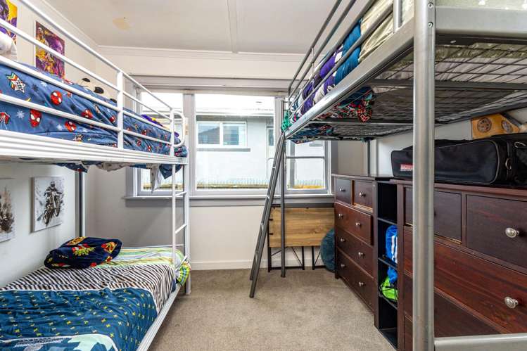 10 Grants Road Marchwiel_18