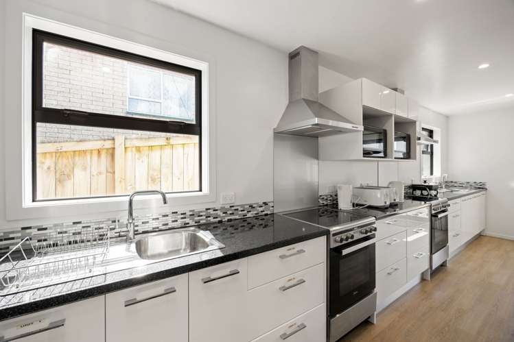 8 McKay Drive Temple View_10